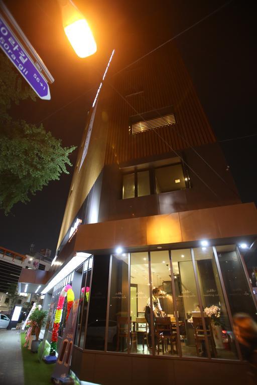 Vatica Hotel Dongdaemun Сеул Экстерьер фото