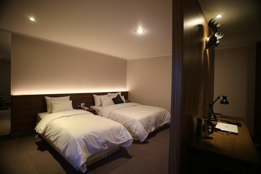 Vatica Hotel Dongdaemun Сеул Экстерьер фото