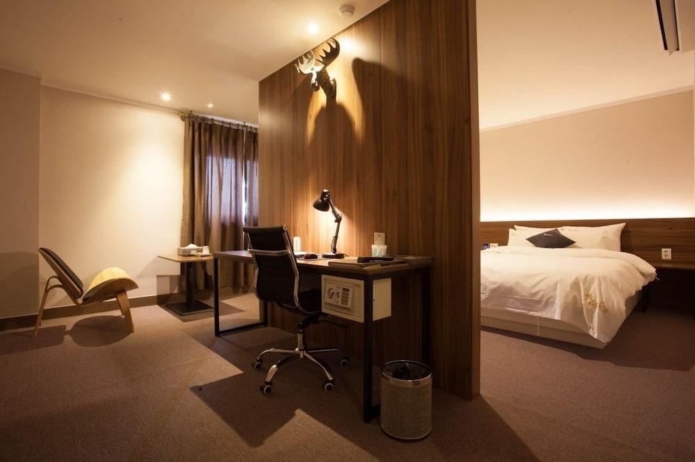 Vatica Hotel Dongdaemun Сеул Экстерьер фото